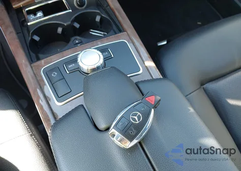 2013 Mercedes-Benz E 350 from USA, damaged, VIN WDDHF5KB3DA671603